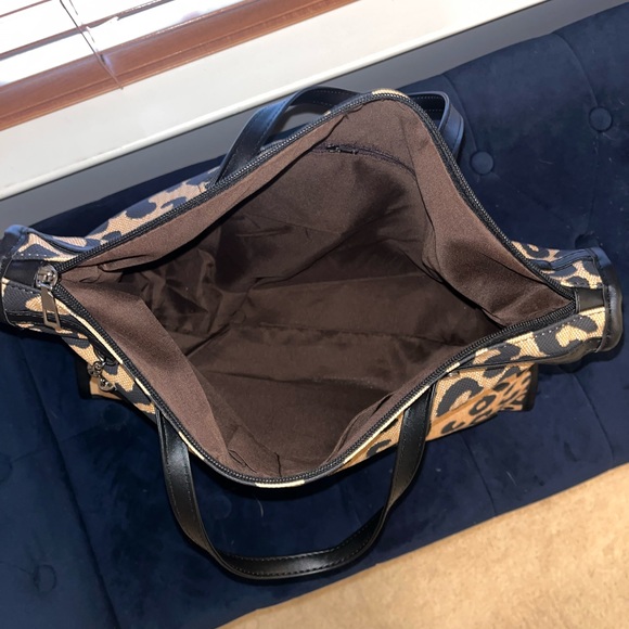 Leopard print purse - Picture 5 of 6